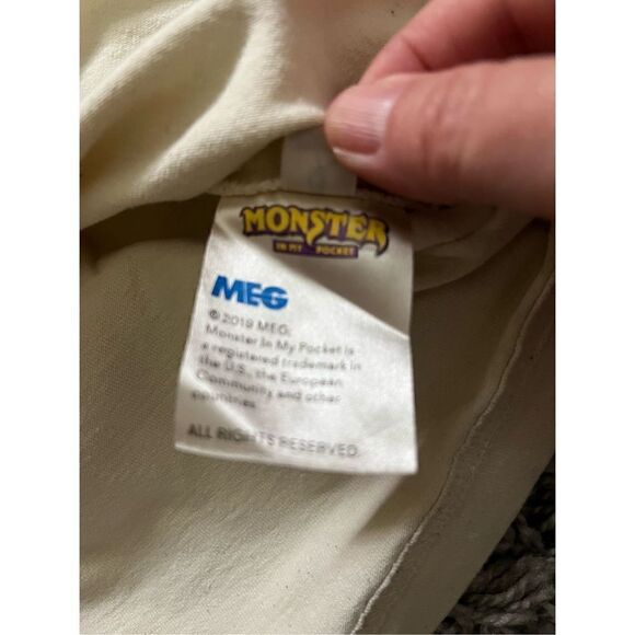 100% Authentic ACNE STUDIOS Beige Monster in My Pocket Edition 'Zombie' T-Shirt - Picture 11 of 14